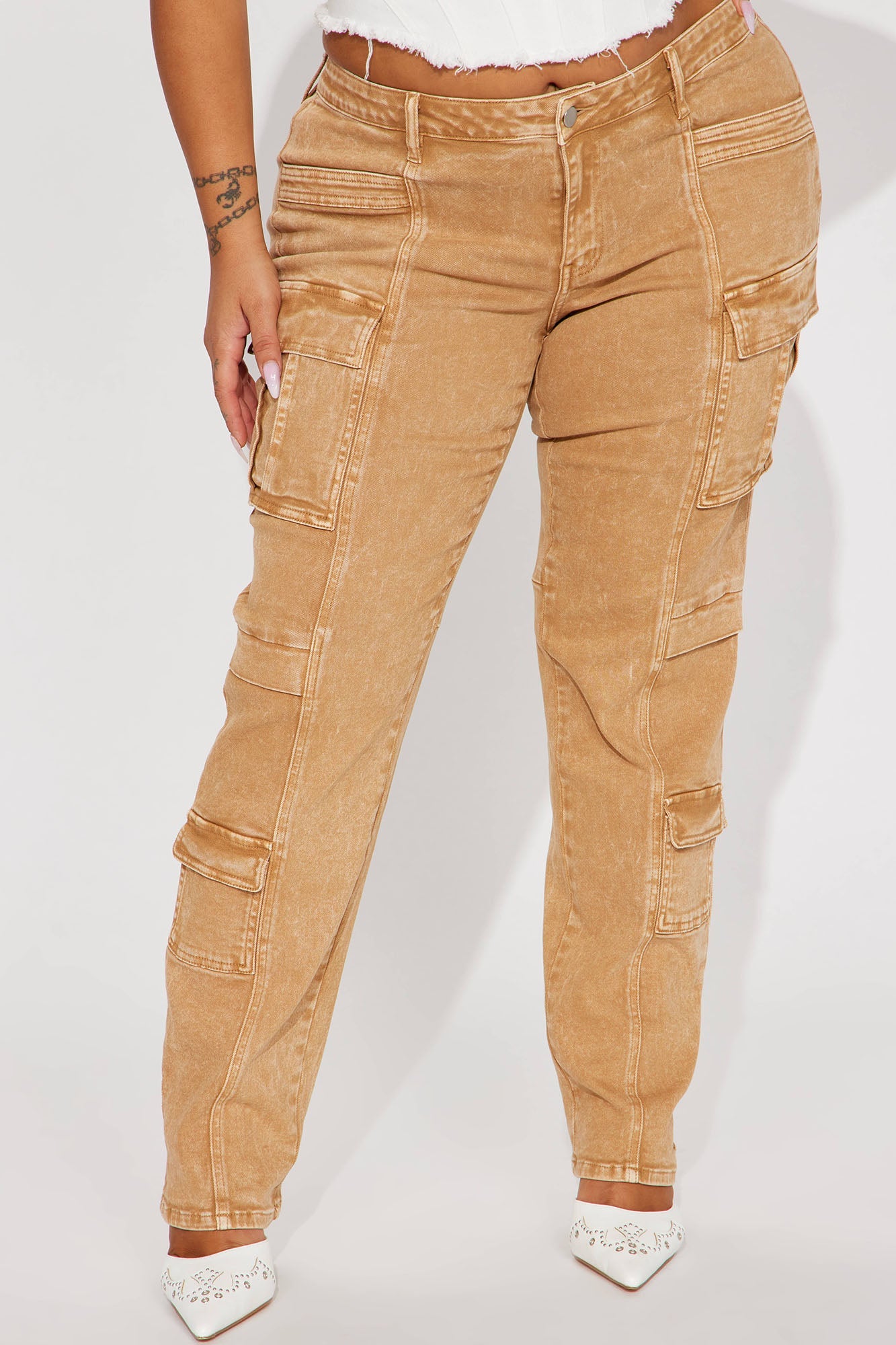 Main Squeeze Mid Rise Straight Leg Cargo Jeans - Khaki