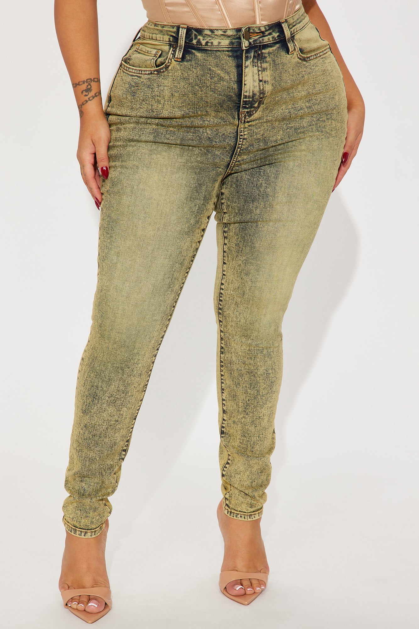It's Giving High Stretch Curvy Skinny Jeans - Yellow